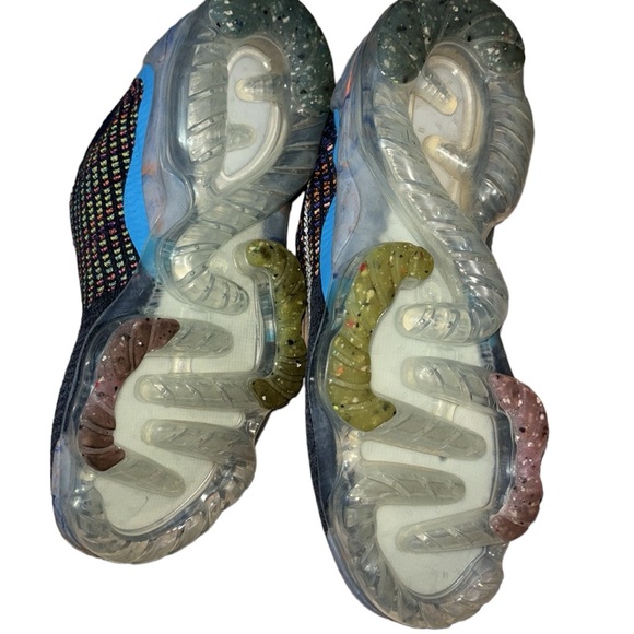 NIKE VaporMax Mid-Top Women’s Running Shoe, Size 8 - Picture 8 of 15